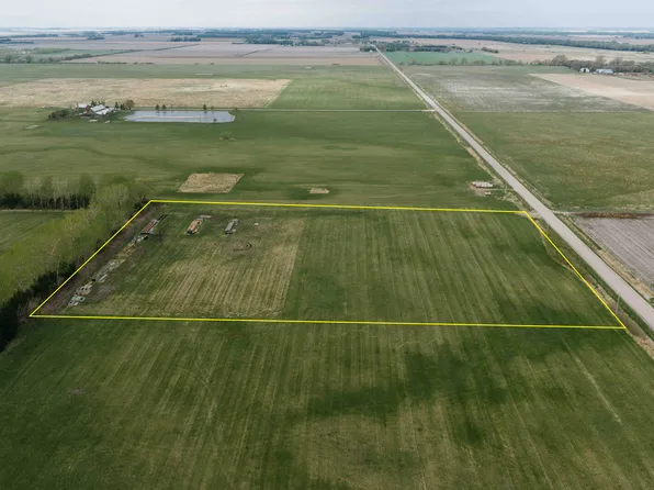 2475 142nd Rd, Columbus, NE 68601