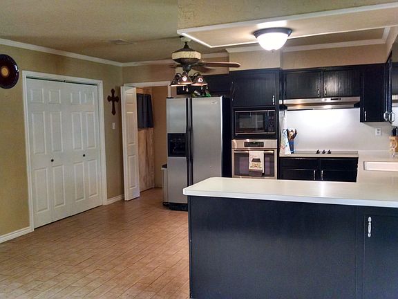 5th image of 2508 Cimmaron Ave