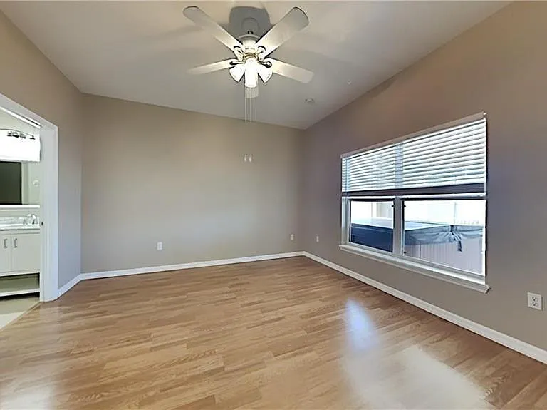 876 Hacienda Cir — Photo 12