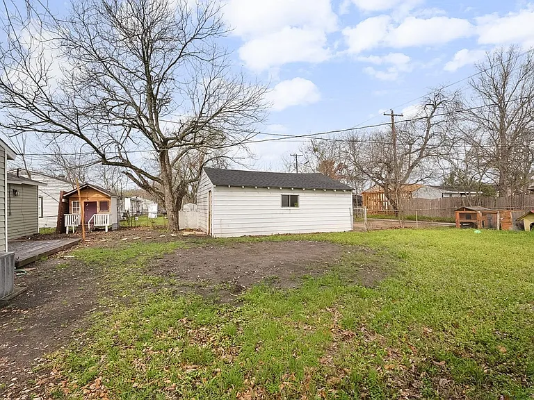 2655 Larry Dr — Photo 23