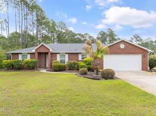 2388 Tumbleweed Dr, Navarre, FL 32566