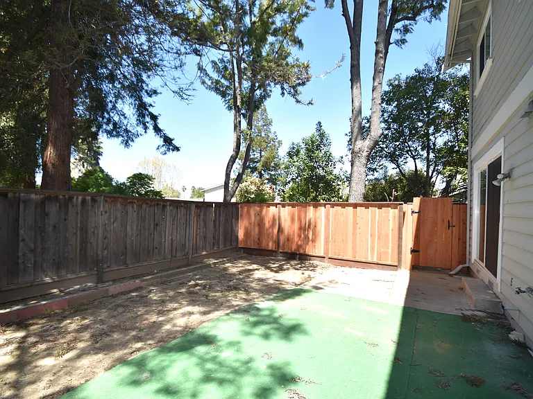 5469 Giuffrida Ct — Photo 15