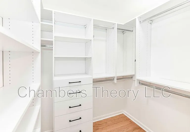 9205 Hamilton Dr — Photo 22