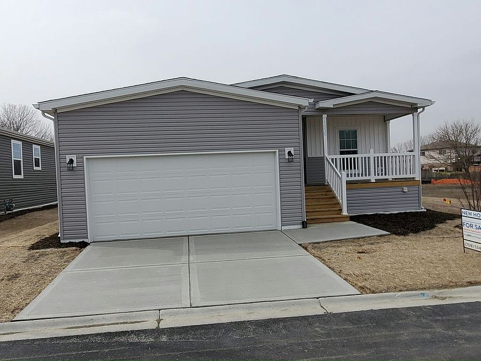 1st image of 4951 W Augusta Blvd #Ebdw6a