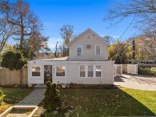 552 Park Avenue, Uniondale, NY 11553