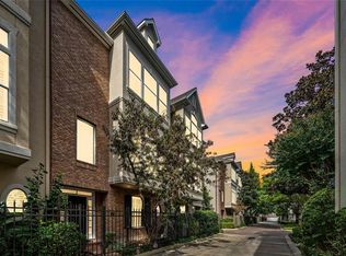 2196 Bancroft St #2196, Houston, TX 77027