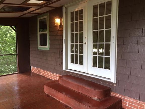 Screened Porch
