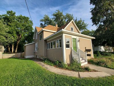 624 S 1st St, Dekalb, IL, 60115