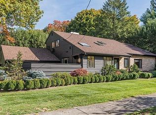 90 Country Club Rd, Newton, MA 02459