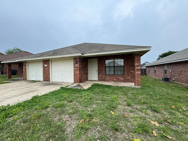 5005 John David Dr — Photo 21