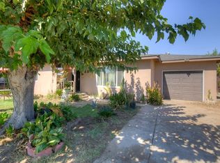 3853 E Clinton Ave, Fresno, CA 93703