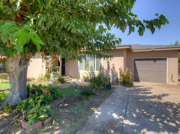 3853 E Clinton Ave, Fresno, CA 93703