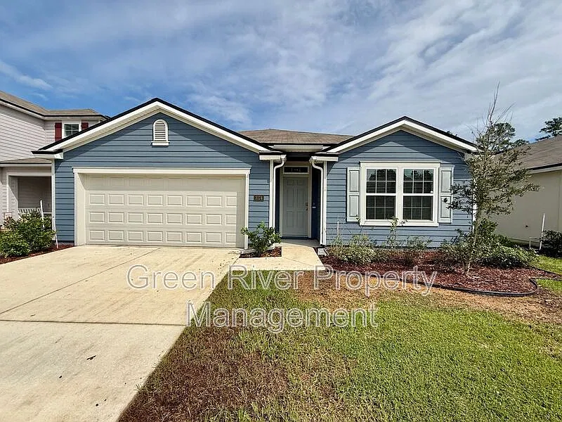 4 bed, 2.0 bath, 1856 sqft, $2,200 — Photo 1