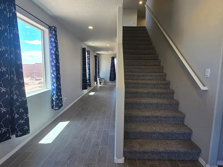 3209 Tazanita Loop SE — Photo 3