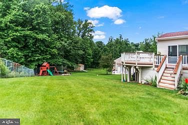 5th image of 8418 Poplar Hill Dr