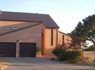 775 Los Pueblos St, Los Alamos, NM 87544