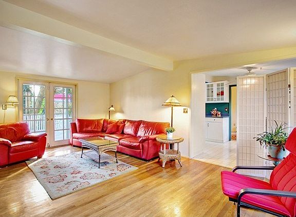4th image of 11555 35th Ave NE