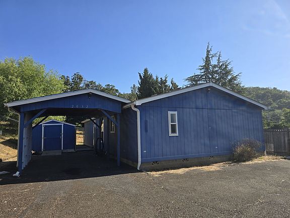 2nd image of 2032 NE Klamath Ave