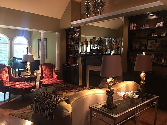 Main Living & Sunroom