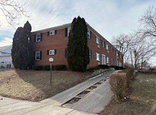 Brust, Milwaukee, WI 53207