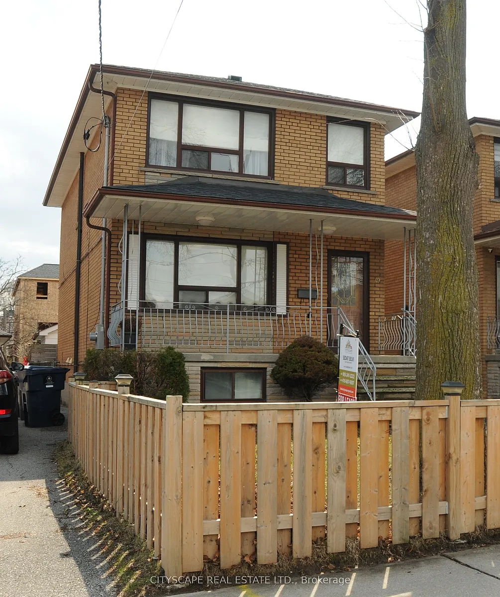 Building Photo - 49 Algoma St
