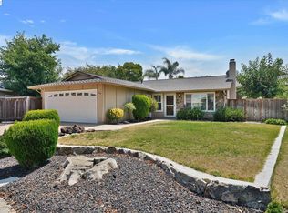 555 Teal Ct, Livermore, CA 94551