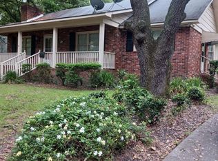 557 Dawson St, Swainsboro, GA 30401