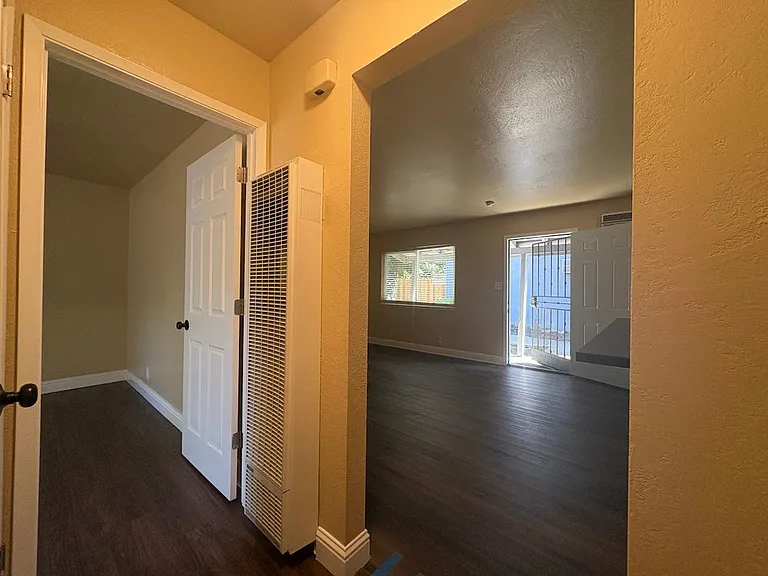 1707 W Swain Rd #3 — Photo 17