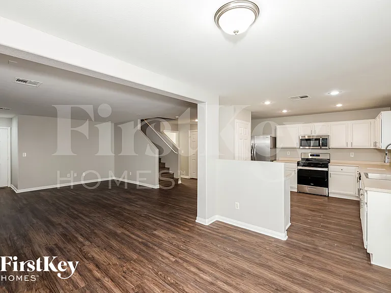 2046 Peacemaker Rd — Photo 5