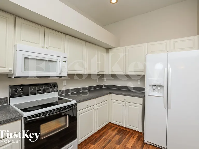 62 Abbey Hollow Dr — Photo 6