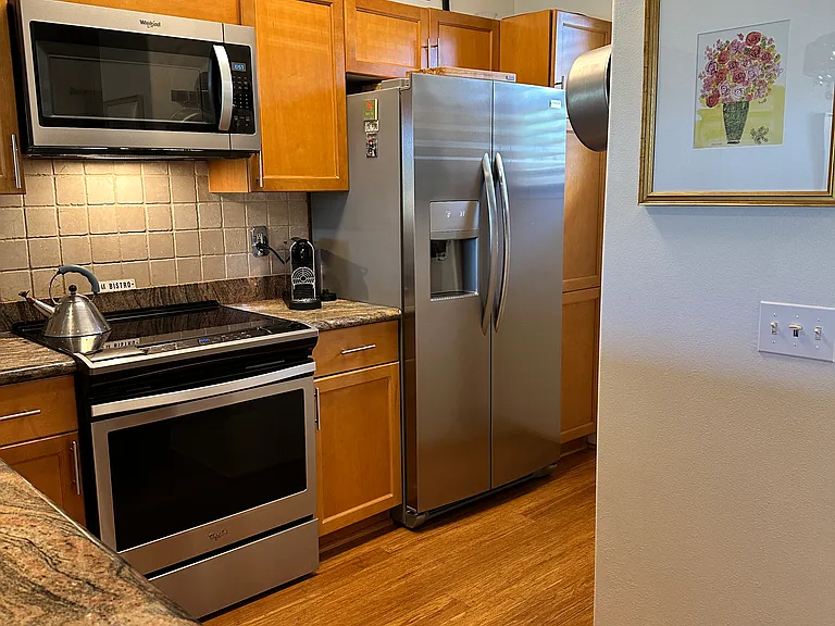 3950 Kalai Waa St #C101 — Photo 2