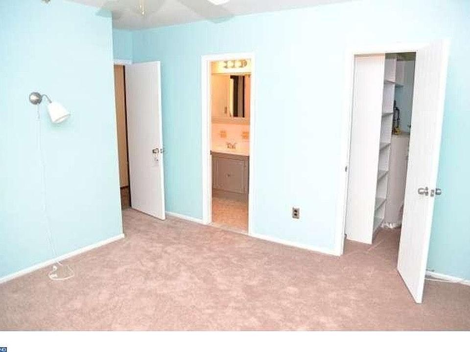 bed room 1, seconf floor