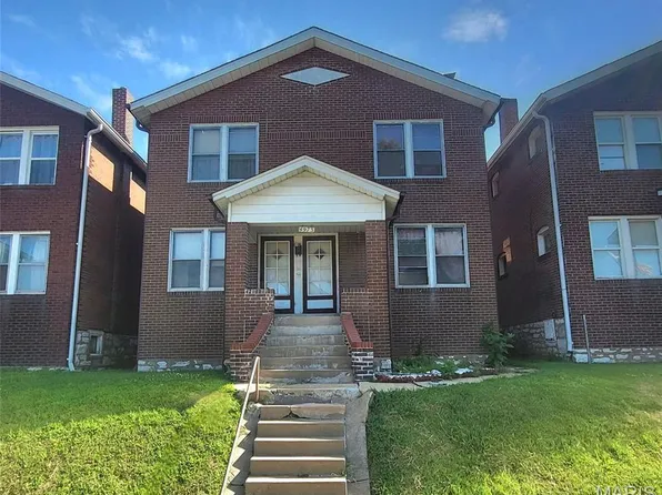 4973 Quincy St, Saint Louis, MO 63109