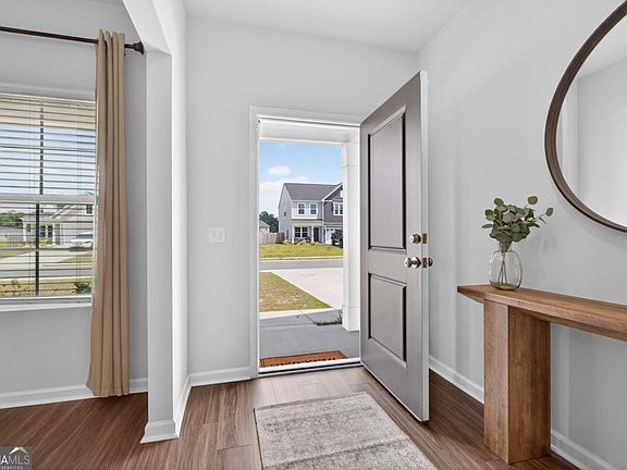 3rd image of 82 Tatum Trl NE