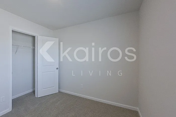 2441 Banyan Cir — Photo 16