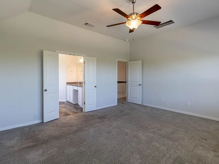 19337 Pilton Dr — Photo 31
