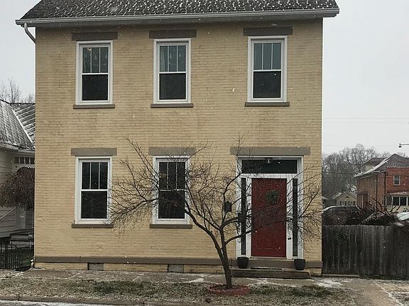 2nd image of 139 Vine St