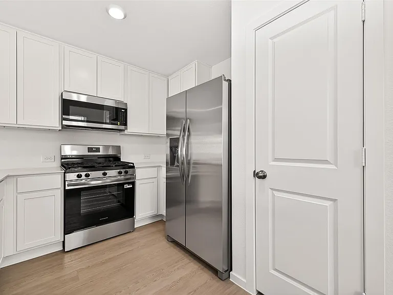 16846 Spotted Oak Dr — Photo 5