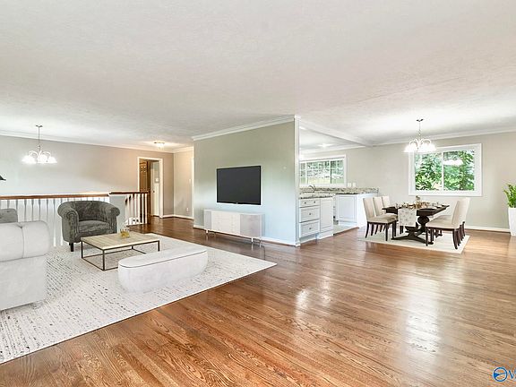 5th image of 416 Owens Dr SE
