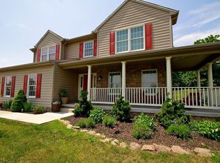 5782 Glenville Rd, Glen Rock, PA 17327