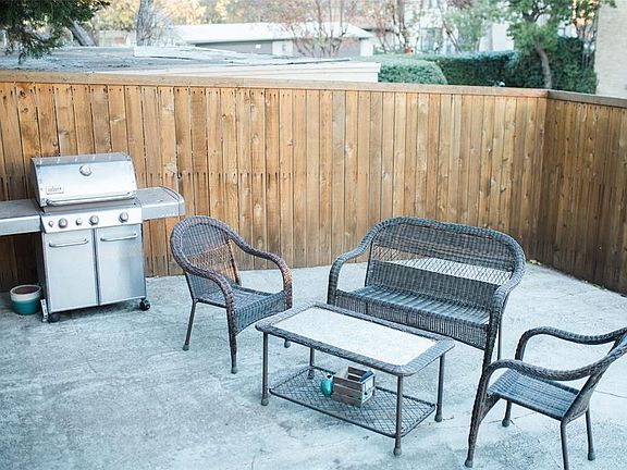 5th image of 4107 Herschel Ave APT 3