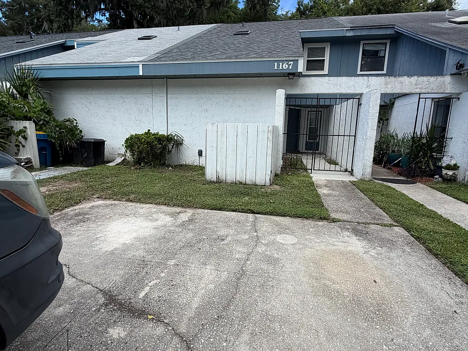 1167 Bayshore Dr N #1167