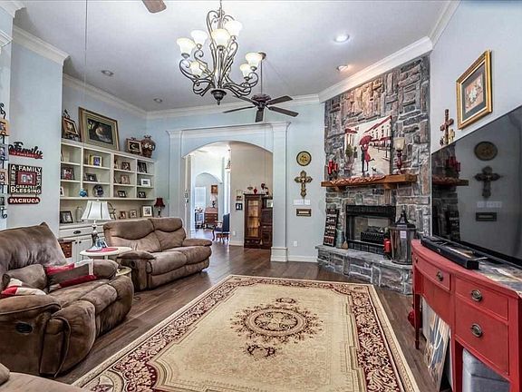 5th image of 5773 Hidden Meadows Dr
