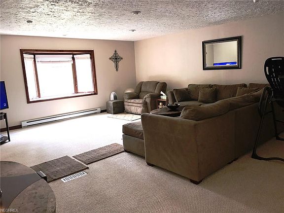5th image of 4631 Rush Cir