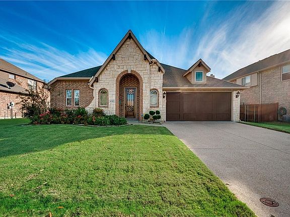 3rd image of 4212 Gleneagles Dr