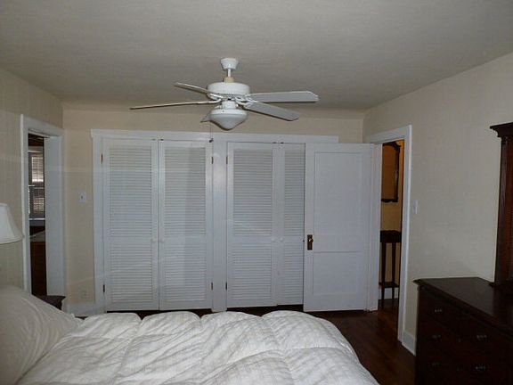 2nd image of 3844 Carlile Ave