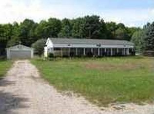 7851 N Gray Rd, Lake City, MI 49651