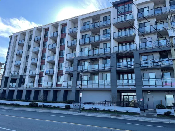 20360 Logan Ave #504, Langley, BC V3A 0P5