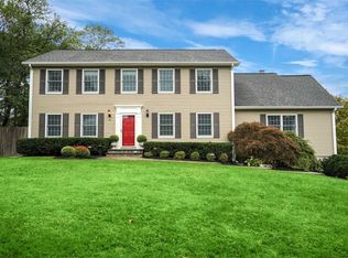 24 Detmer Rd, East Setauket, NY 11733