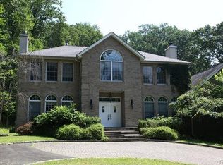 257 S Mountain Rd, New City, NY 10956
